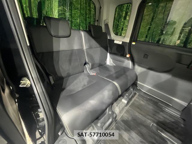 Daihatsu TANTO 2018-02 8652101-9