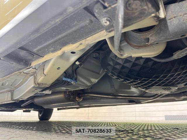 Daihatsu TANTO 2023-07 8652312-19