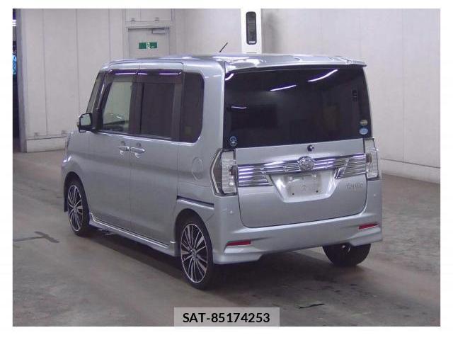 Daihatsu TANTO 2016-06 8652480-2