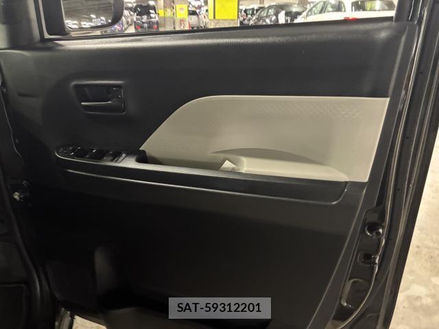 Daihatsu TANTO 2024-11 8652799-17