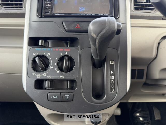 Daihatsu TANTO 2014-10 8652960-17