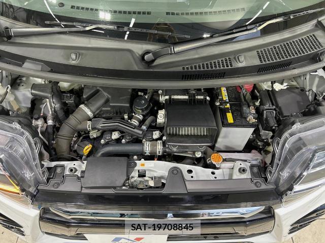 Daihatsu TANTO 2019-08 8653013-17