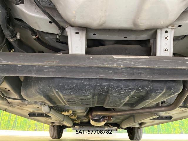 Daihatsu TANTO 2015-05 8653073-19