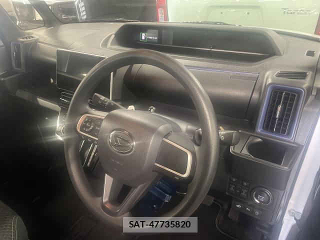Daihatsu TANTO 2021-11 8653205-2