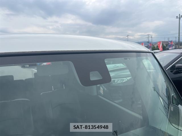 Daihatsu TANTO 2015-09 8653347-13