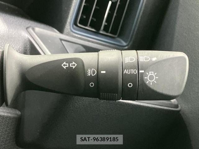 Daihatsu TANTO 2023-04 8653728-16