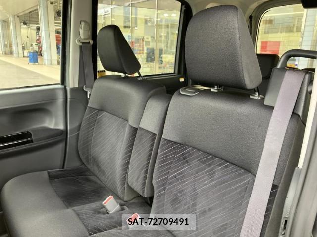 Daihatsu TANTO 2013-12 8653753-5