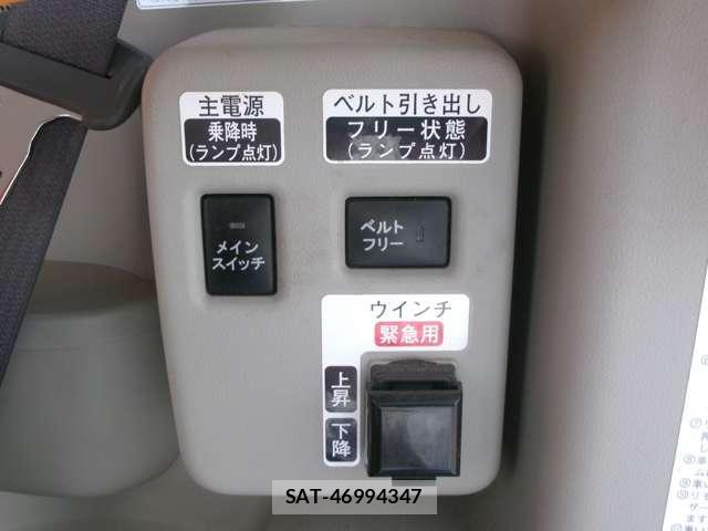 Daihatsu TANTO 2017-07 8653936-5