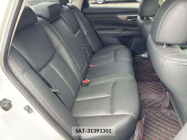 Nissan TEANA 2019-03 8649040-6