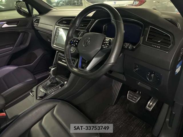 VolksWagen TIGUAN 2023-01 8647036-3