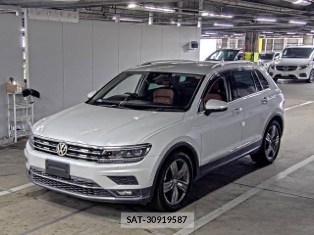 VolksWagen TIGUAN 2018-02 8647075-3