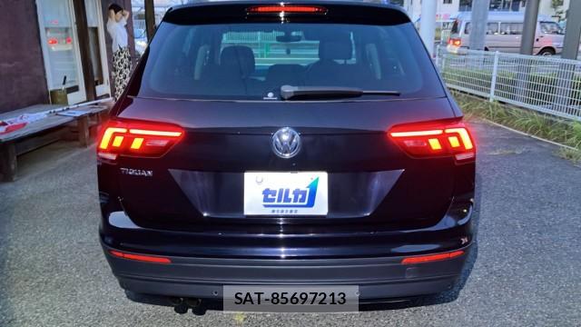 VolksWagen TIGUAN 2018-07 8651465-1