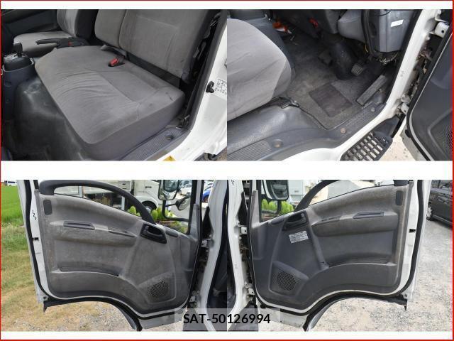 Mazda TITAN 2013-01 8647330-7