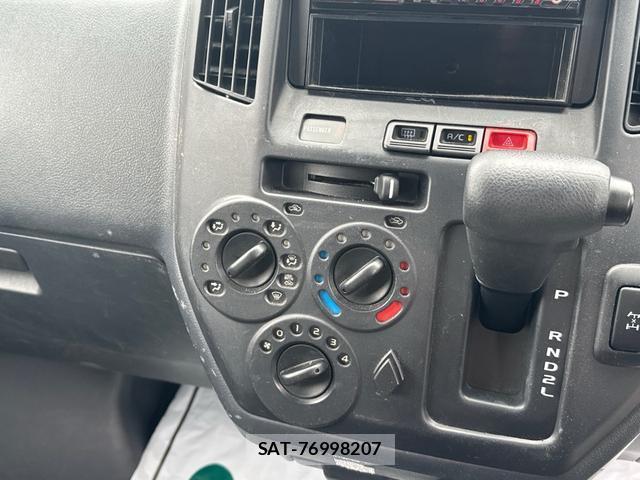 Toyota TOWNACE VAN 2019-06 8649924-3