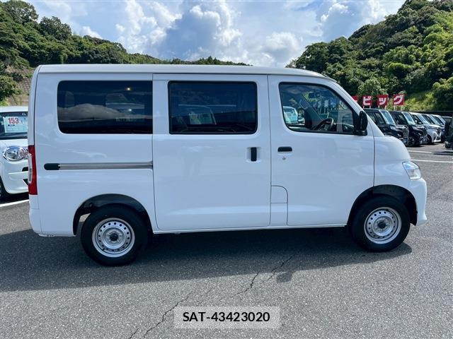 Toyota TOWNACE VAN 2025-09 8652512-11