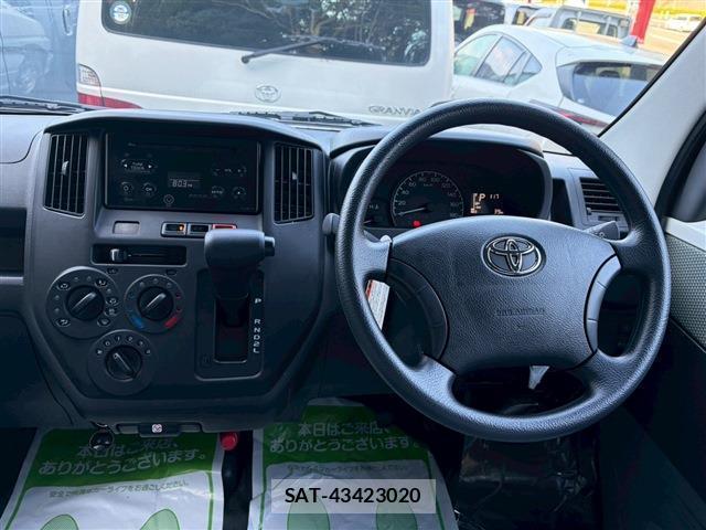 Toyota TOWNACE VAN 2025-09 8652512-12