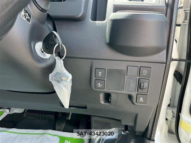 Toyota TOWNACE VAN 2025-09 8652512-13