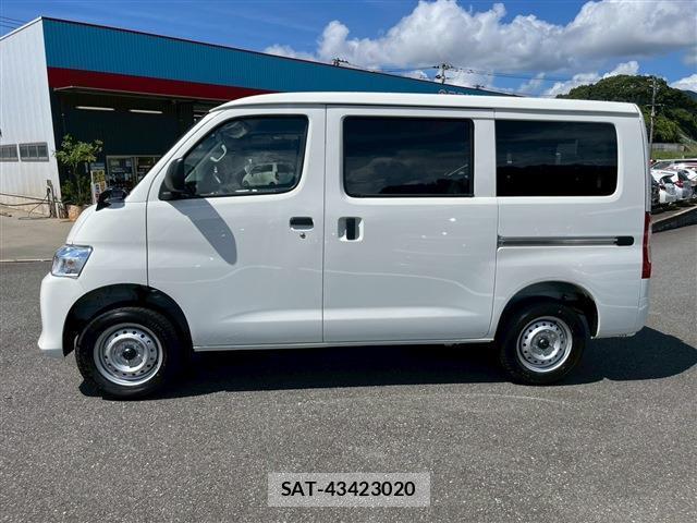 Toyota TOWNACE VAN 2025-09 8652512-7