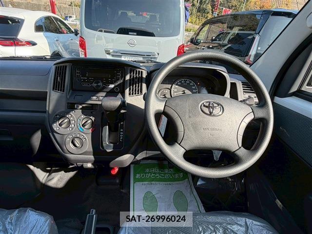 Toyota TOWNACE VAN 2025-09 8652513-12
