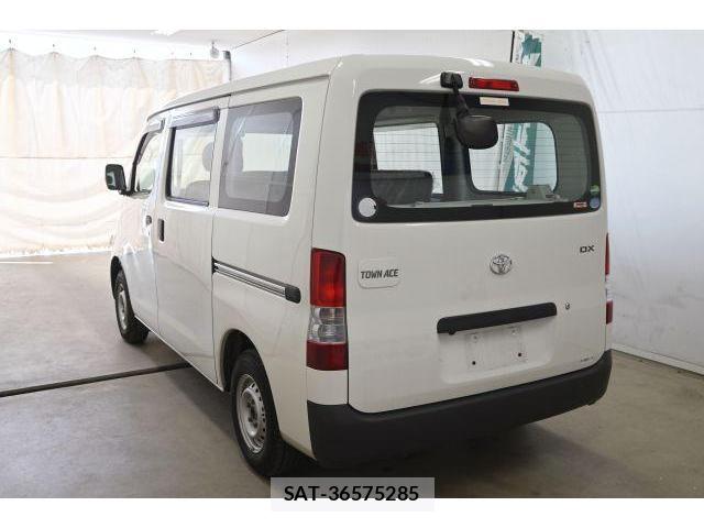 Toyota TOWNACE VAN 2019-08 8652889-3