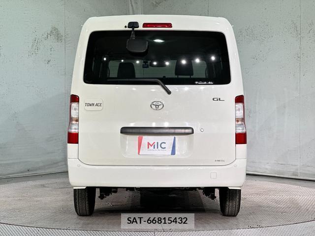 Toyota TOWNACE VAN 2021-07 8653920-15