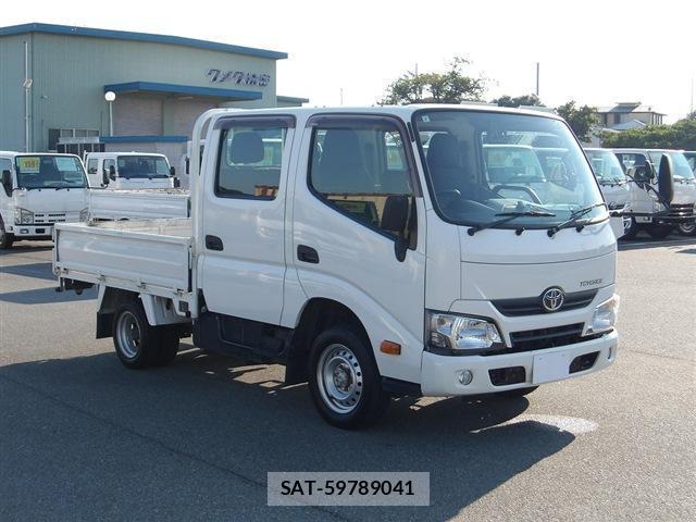 Toyota TOYOACE 2017-07 8647801-0