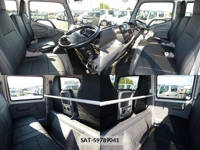 Toyota TOYOACE 2017-07 8647801-4