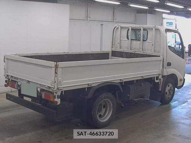 Toyota TOYOACE 2015-02 8649411-5