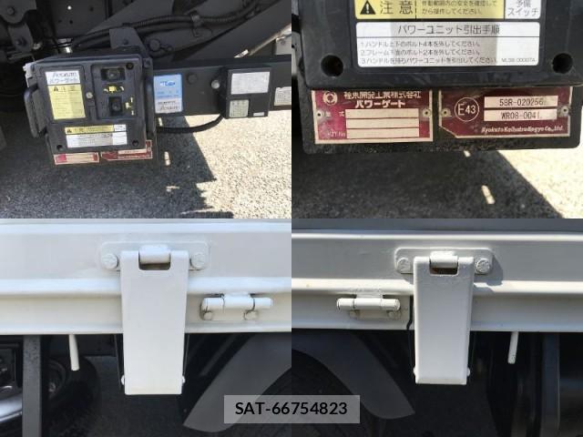 Toyota TOYOACE 2017-05 8652924-12