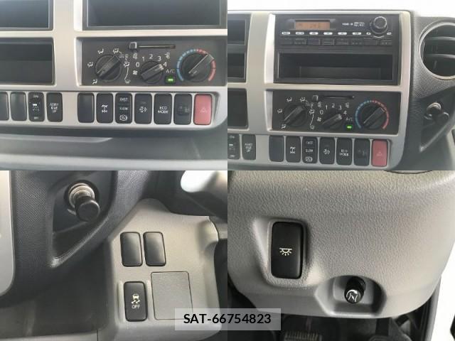 Toyota TOYOACE 2017-05 8652924-14