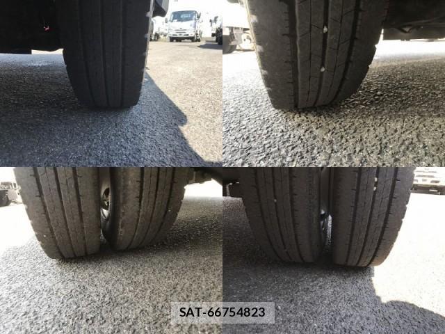 Toyota TOYOACE 2017-05 8652924-16