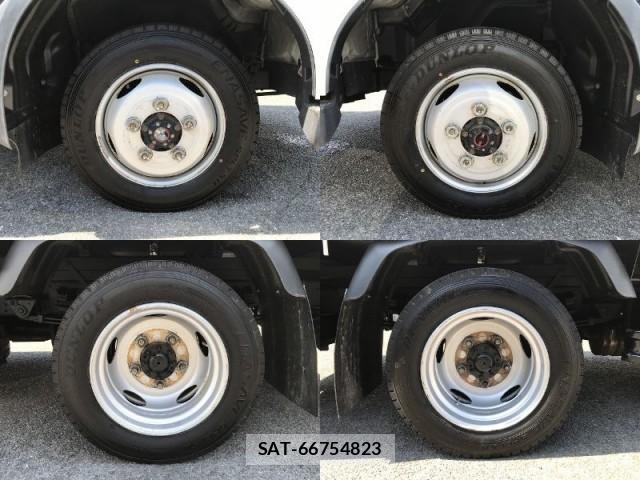 Toyota TOYOACE 2017-05 8652924-17