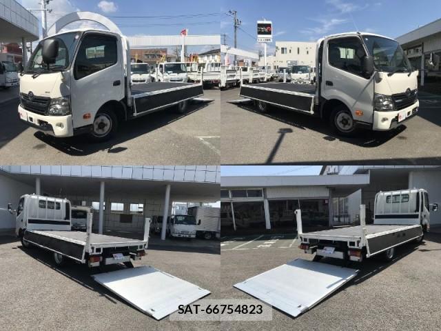 Toyota TOYOACE 2017-05 8652924-4