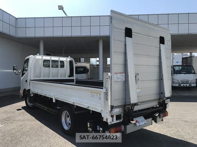 Toyota TOYOACE 2017-05 8652924-5
