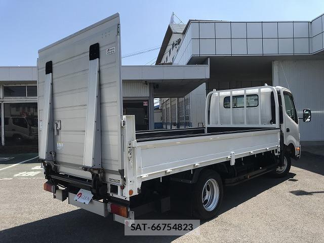 Toyota TOYOACE 2017-05 8652924-7