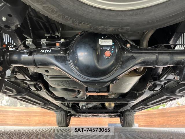 Mitsubishi TRITON 2024-09 8647942-18