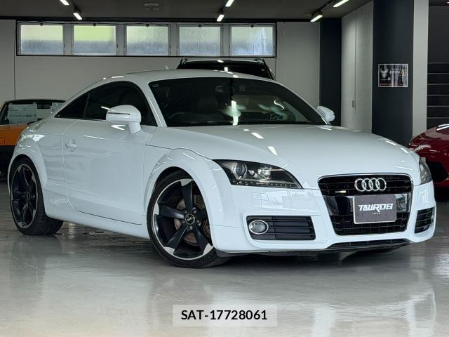 Audi TT 2014-03 8647716-11