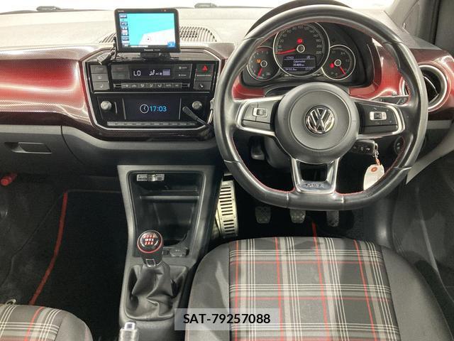 VolksWagen UP! 2019-09 8652187-2