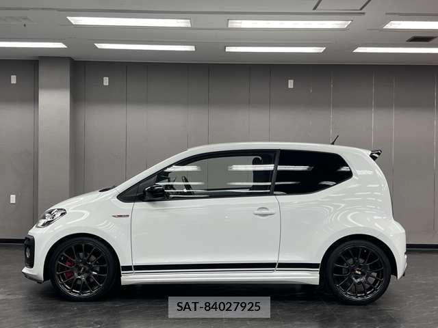 VolksWagen UP! 2019-03 8653926-8