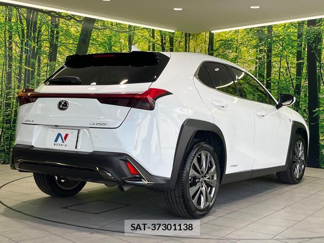 Lexus UX 2019-08 8648461-16