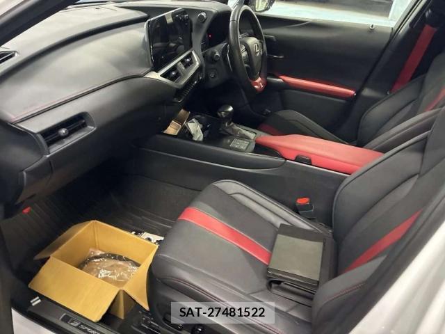 Lexus UX 2023-05 8648989-6