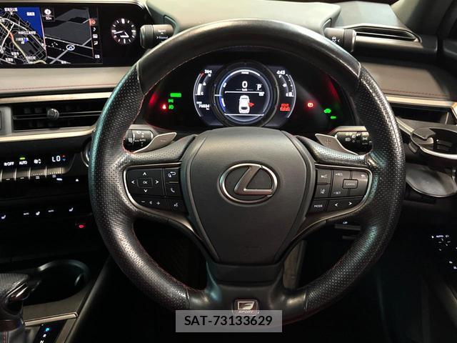 Lexus UX 2019-11 8649221-10