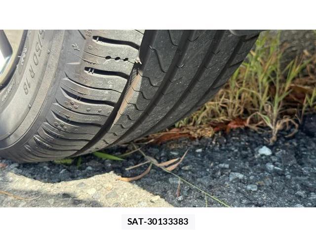 Lexus UX 2019-11 8649714-8