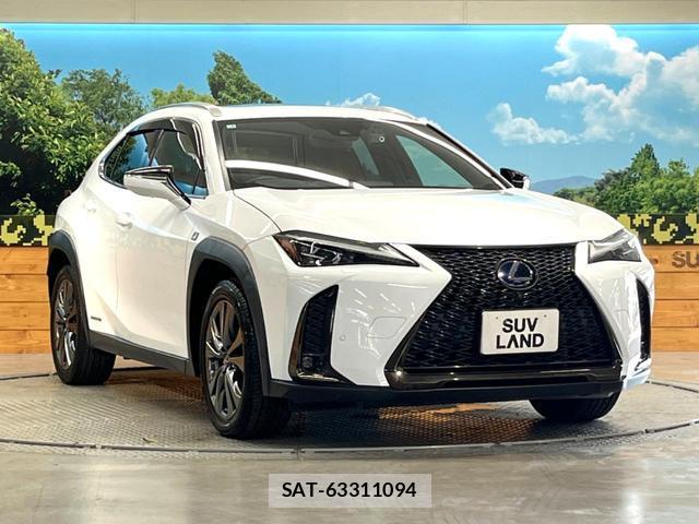 Lexus UX 2021-03 8651111-15