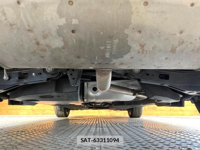 Lexus UX 2021-03 8651111-18