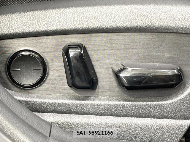 Lexus UX 2020-12 8652584-4