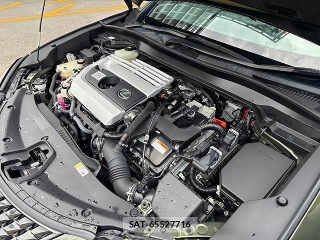 Lexus UX 2019-07 8653848-13