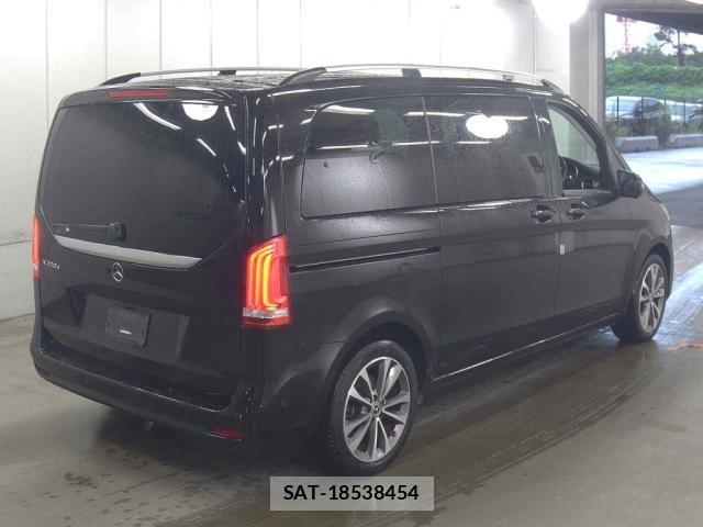 Mercedes Benz V-CLASS 2021-08 8649098-4