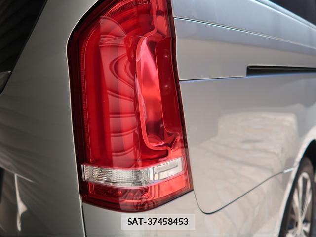 Mercedes Benz V-CLASS 2017-09 8651095-15