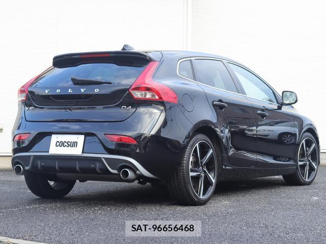 Volvo V40 2016-01 8646737-7